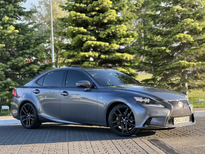 Photo Lexus IS 250