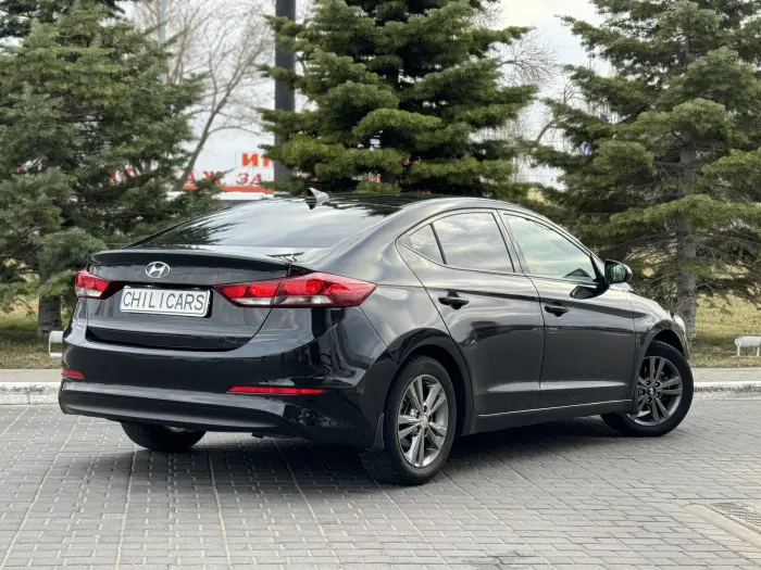 Photo Hyundai Elantra