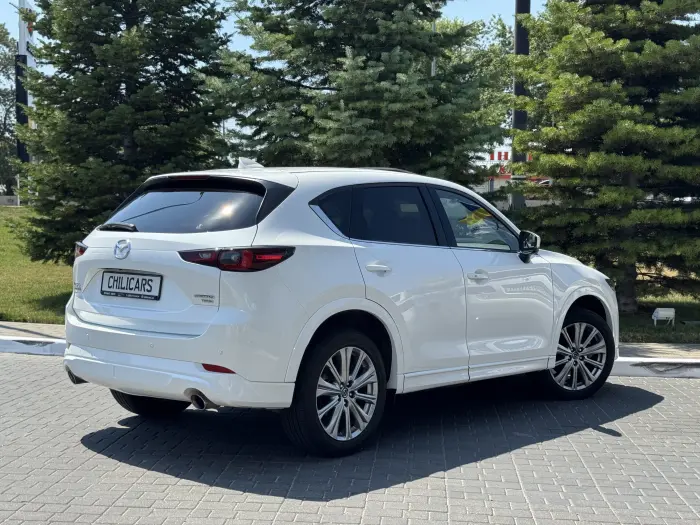 Photo Mazda CX-5 Signature